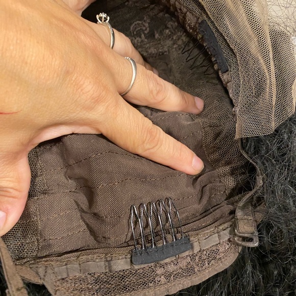 Lace front good quality synthetic wig - Picture 8 of 10